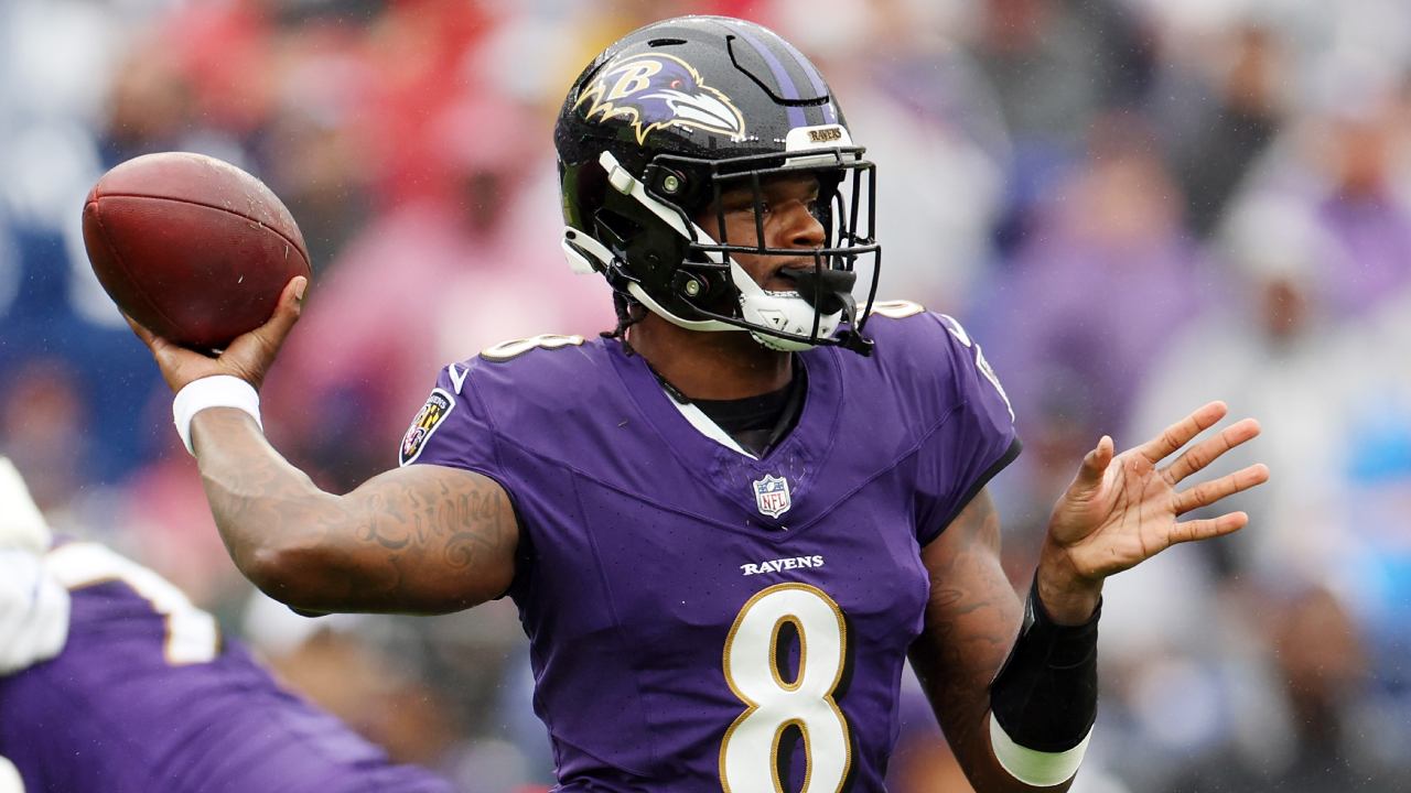 El dato histórico de la NFL que compara a Lamar Jackson con Tom Brady