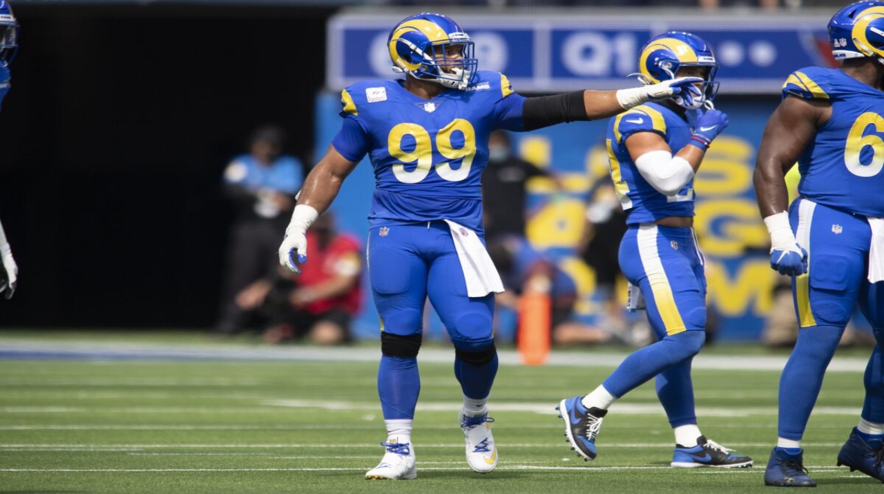 Aaron Donald, campeón del Super Bowl con Los Angeles Rams, se retira de la NFL