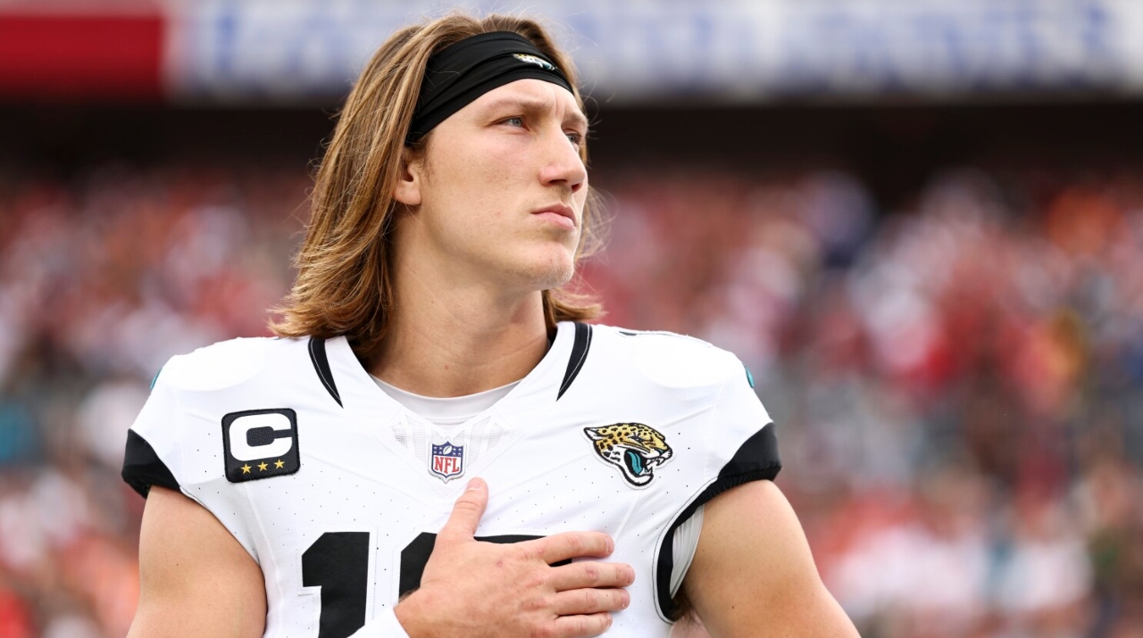 Se salvan Trevor Lawrence y Brock Purdy: Mariscales de 2021 y 2022 han fallado en la NFL