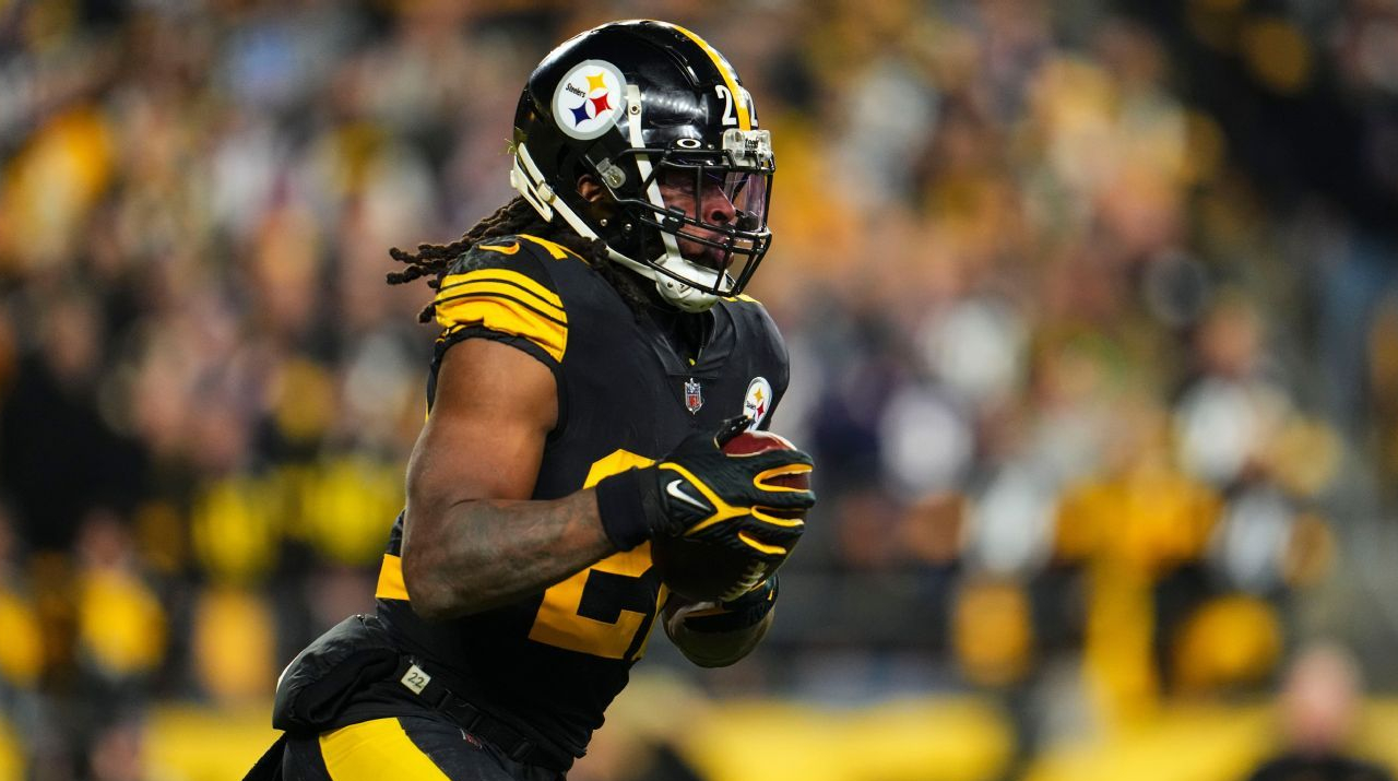 Pittsburgh Steelers toma sorpresiva decisión con los contratos de Justin Fields y Najee Harris