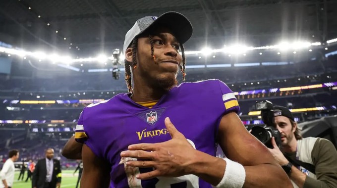 Minnesota Vikings firma a Justin Jefferson a un contrato histórico en la NFL
