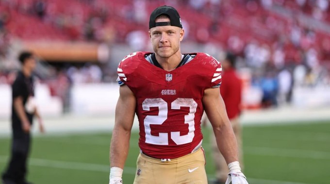 San Francisco 49ers renueva a Christian McCaffrey con un contrato millonario