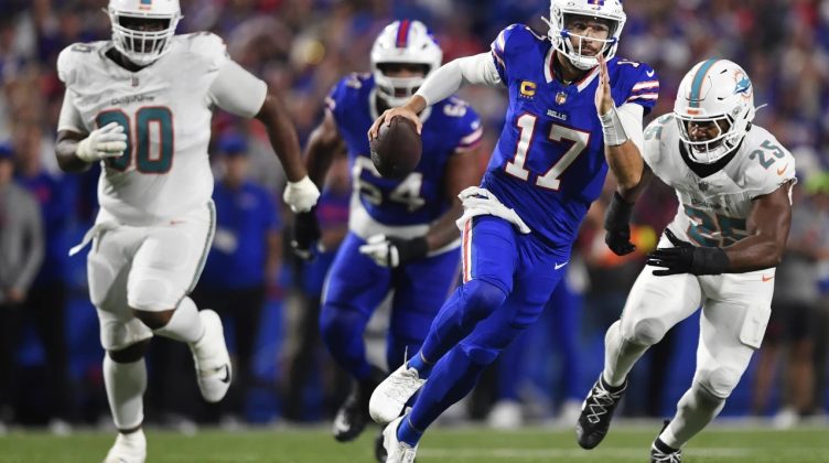 Josh Allen en un juego con los Buffalo Bills, en septiembre de 2025. Imagen: AP Photo | Adrian Kraus