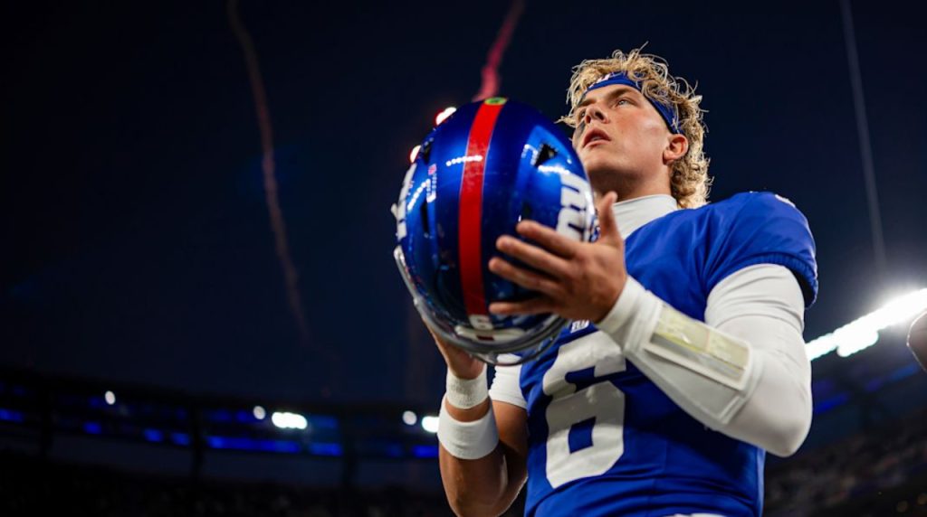 El quarterback rookie se suma a una lista llena de grandes nombres. (Foto: Brennan Asplen/NY Giants)