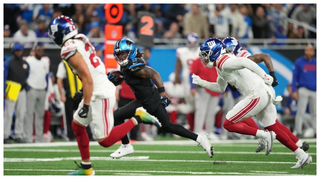 Gibbs, corriendo contra la defensa de los Giants(Fotografía: Big Blue View)